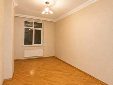 3 otaqlı mənzil, 130 m², İnşaatçılar: 320 000 ₼ 5