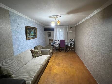 Elan №6347392 - Bakı, İçəri Şəhər m., 3 otaqlı, 50 m², 2/2 mərtəbə