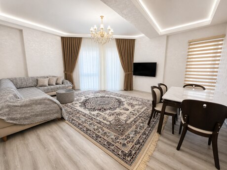 Elan №6347438 - Bakı, Ağ şəhər q., 3 otaqlı, 119 m², 3/8 mərtəbə