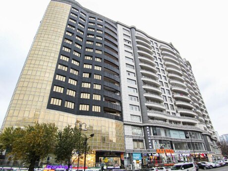 3 otaq · 150 m² · 6/18 mərtəbə, Nizami