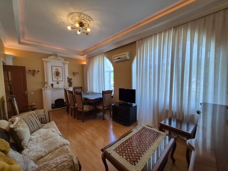 Elan №6347592 - Bakı, Nəsimi r., 3 otaqlı, 100 m², 4/4 mərtəbə