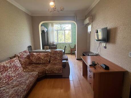 Объявление №6347675 - Баку, м. 20 января, 2-комн., 50 м², 3/5 этаж