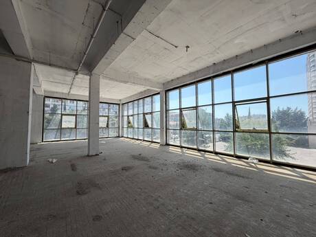 Объект - м. Ахмедлы - 700 м²