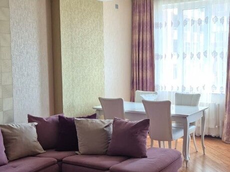 Elan №6347633 - Bakı, 28 May m., 2 otaqlı, 60 m², 8/14 mərtəbə