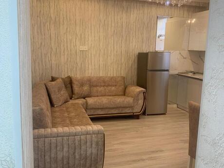 2-комн. новостройка - м. Ази Асланов - 65 м²