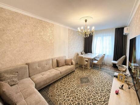2 otaqlı köhnə tikili - İnşaatçılar m. - 70 m²