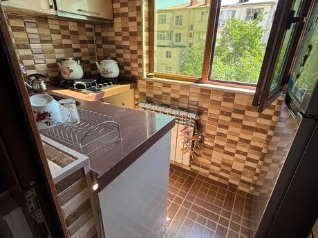 1-room apartment, 35 m², Nizami: 135 000 ₼ 5