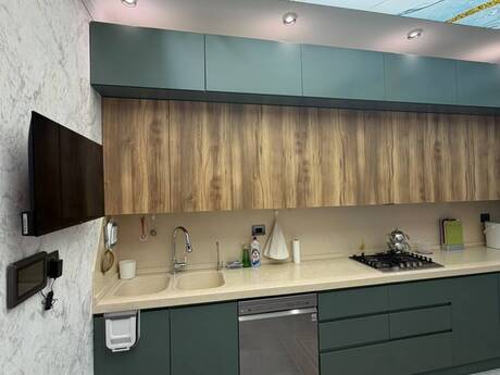 Kirayə 4 otaqlı mənzil, 145 m², Həzi Aslanov: 1 500 ₼/ay 4