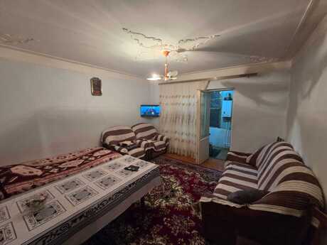 Elan №6348091 - Bakı, Bakıxanov q., 2 otaqlı, 60 m², 2/5 mərtəbə