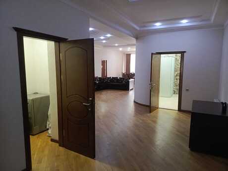5 otaqlı mənzil, 210 m², Elmlər Akademiyası: 700 000 ₼ 5