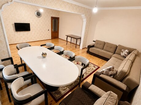 5-комнатная квартира, 118 м², Köhnə Günəşli: 249 000 ₼ 2