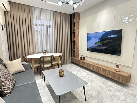 Elan №6348273 - Bakı, 28 May m., 2 otaqlı, 60 m², 16/17 mərtəbə