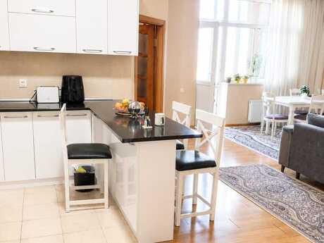 Elan №6348373 - Bakı, Koroğlu m., 3 otaqlı, 75 m², 4/10 mərtəbə