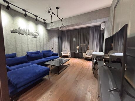 Elan №6348427 - Bakı, Şah İsmayıl Xətai m., 2 otaqlı, 70 m², 15/20 mərtəbə