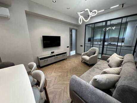 Elan №6348455 - Bakı, Ağ şəhər q., 2 otaqlı, 70.1 m², 11/20 mərtəbə