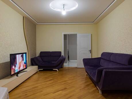 4-комн. новостройка - м. 8 ноября - 110 м²