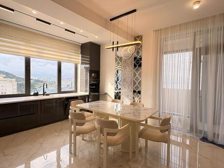 4-комнатная квартира, 230 м², Bayıl Residence: 1 470 000 ₼ 5