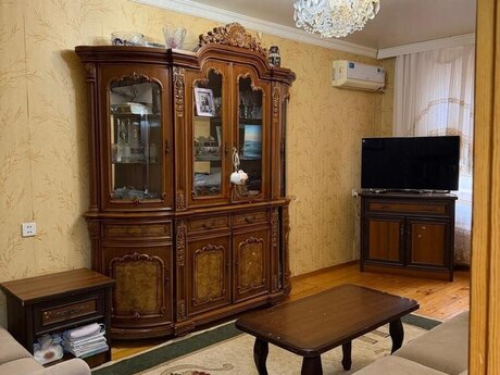 2-комн. вторичка - м. Ази Асланов - 65 м²