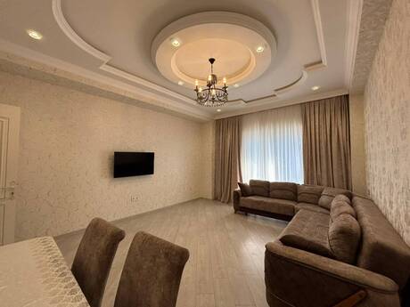 Аренда: 2-комнатная квартира, 95 м², Ağ şəhər: 1 600 ₼/мес 3