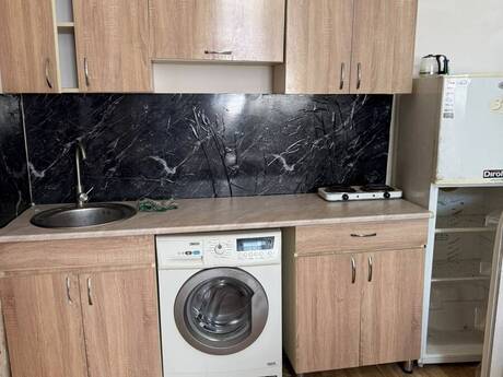 1-комн. новостройка - м. Иншаатчылар - 25 м²