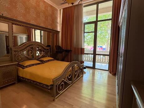 4 otaqlı yeni tikili - Nəriman Nərimanov m. - 200 m²