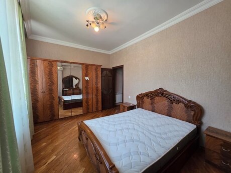 Elan №6348810 - Bakı, Azadlıq Prospekti m., 2 otaqlı, 88 m², 2/17 mərtəbə