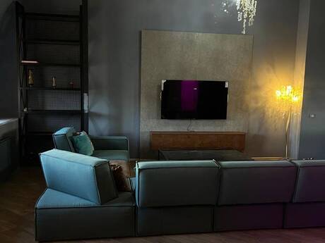 Elan №6348824 - Bakı, Səbail r., 4 otaqlı, 235 m², 5/5 mərtəbə