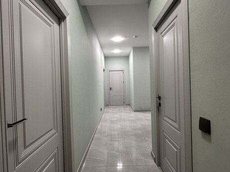 3 otaqlı mənzil, 108 m², İnşaatçılar: 328 000 ₼ 4
