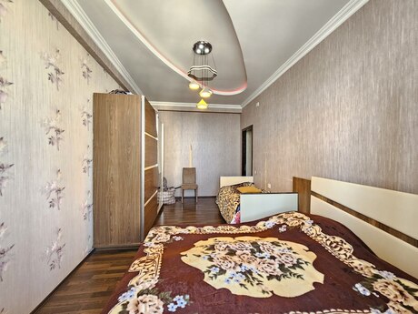 2 otaqlı mənzil, 94 m², 20 Yanvar: 239 000 ₼ 5