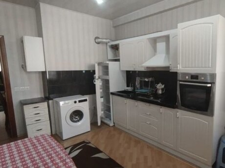 Elan №6349078 - Bakı, 8 Noyabr m., 3 otaqlı, 126 m², 7/16 mərtəbə