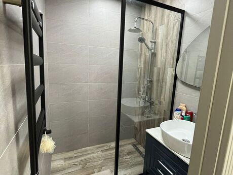 Продаётся 2-комнатная квартира в старом фонде, Memar Əcəmi, 58 м², 135 000 AZN, фото 5 / 6