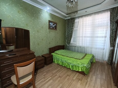 2 otaqlı yeni tikili - İnşaatçılar m. - 65 m²