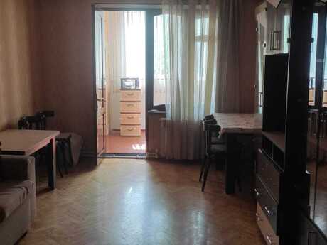 Elan №6349249 - Bakı, Gənclik m., 2 otaqlı, 55 m², 4/5 mərtəbə