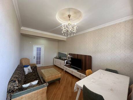 2 otaq · 58 m² · 8/16 mərtəbə, İnşaatçılar