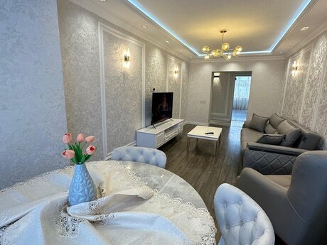 Elan №6349657 - Bakı, İçəri Şəhər m., 3 otaqlı, 110 m², 5/6 mərtəbə