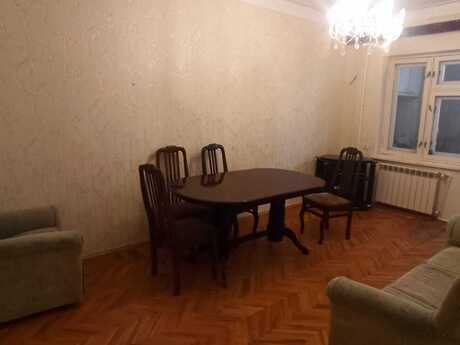3 otaqlı köhnə tikili - Xətai r. - 60 m²