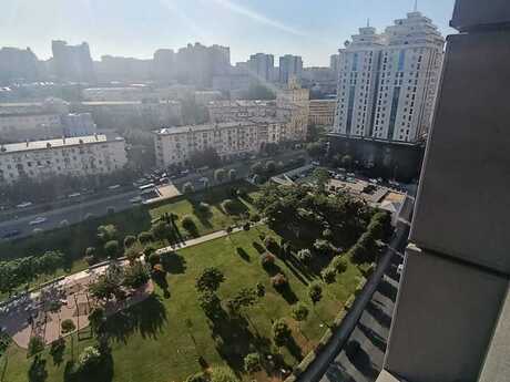 5-room apartment, 235 m², Central Towers: 1 125 650 ₼ 5