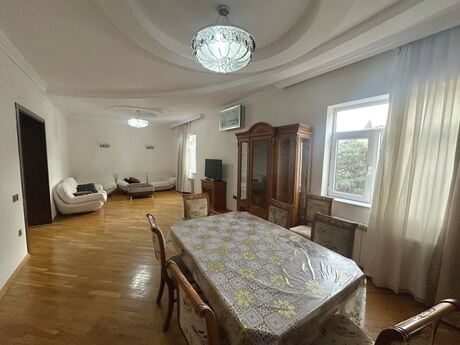 Kirayə 3 otaqlı mənzil, 140 m², Elmlər Akademiyası: 1 200 ₼/ay 3