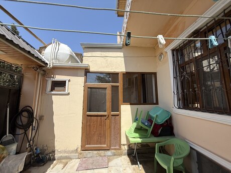 5 otaq · 200 m²