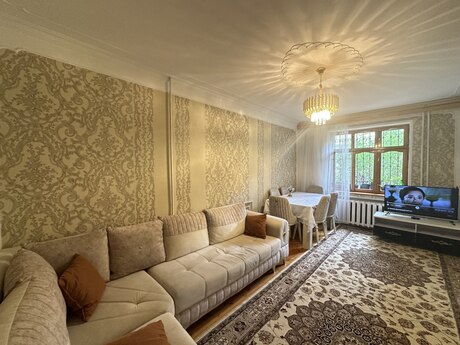 Elan №6349998 - Bakı, Yeni Günəşli q., 3 otaqlı, 65 m², 1/9 mərtəbə