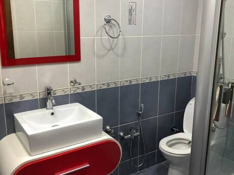 Аренда: 4-комнатная квартира, 170 м², Nizami: 1 350 ₼/мес 5