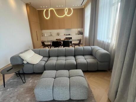 Elan №6350217 - Bakı, Sahil m., 3 otaqlı, 85 m², 4/5 mərtəbə