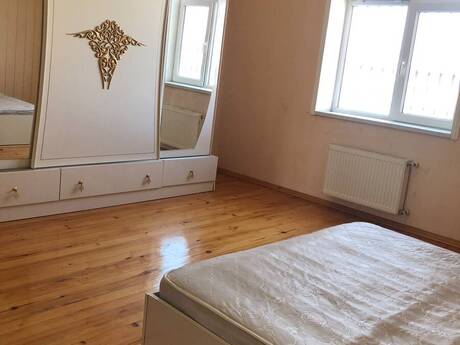 6-комн. дом/дача - пос. Бинагади - 215 м²