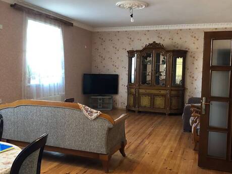 Elan №6350228 - Bakı, Binəqədi q., 6 otaqlı, 215 m²