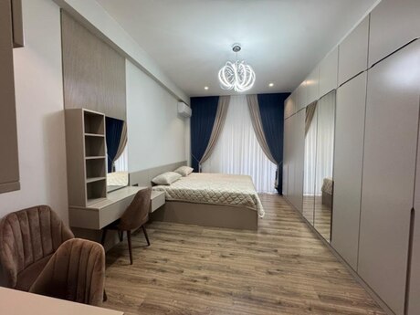 Объявление №6350254 - Баку, пос. Аг шехер, 2-комн., 100 м², 2/6 этаж