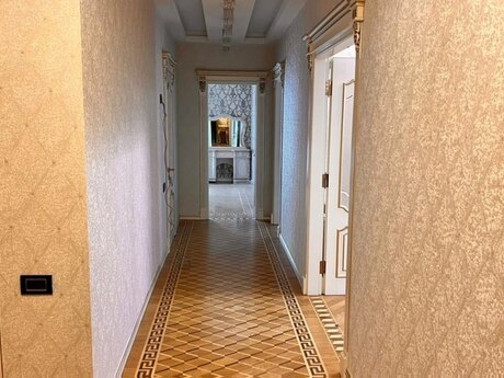 3 otaqlı mənzil, 170 m², 28 May: 519 000 ₼ 5