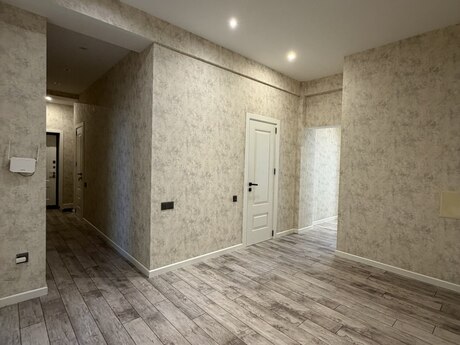 3-комнатная квартира, 140 м², Elmlər Akademiyası: 485 000 ₼ 3