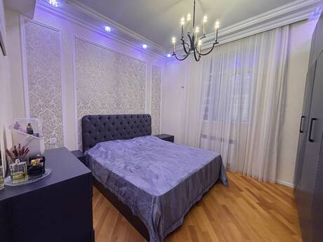 3 Qara Qarayev