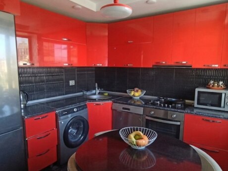 Elmlər Akademiyasında 2 otaqlı köhnə tikili mənzil satılır, 43 m², 208 000 AZN, şəkil 5 / 5
