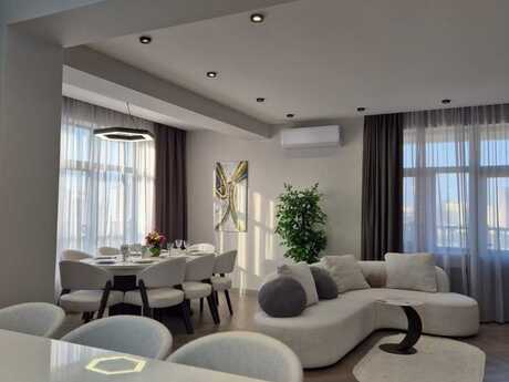 Elan №6350971 - Bakı, 28 May m., 3 otaqlı, 120 m², 11/15 mərtəbə